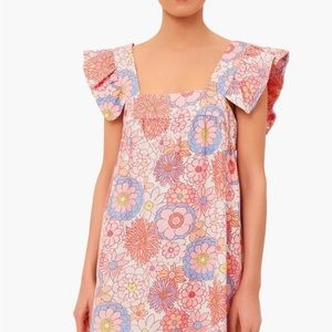Folly Floral Hazel Flutter Sleeve Dress
TUCKERNUCK CAMERAN EUBANKS WIMBERLY